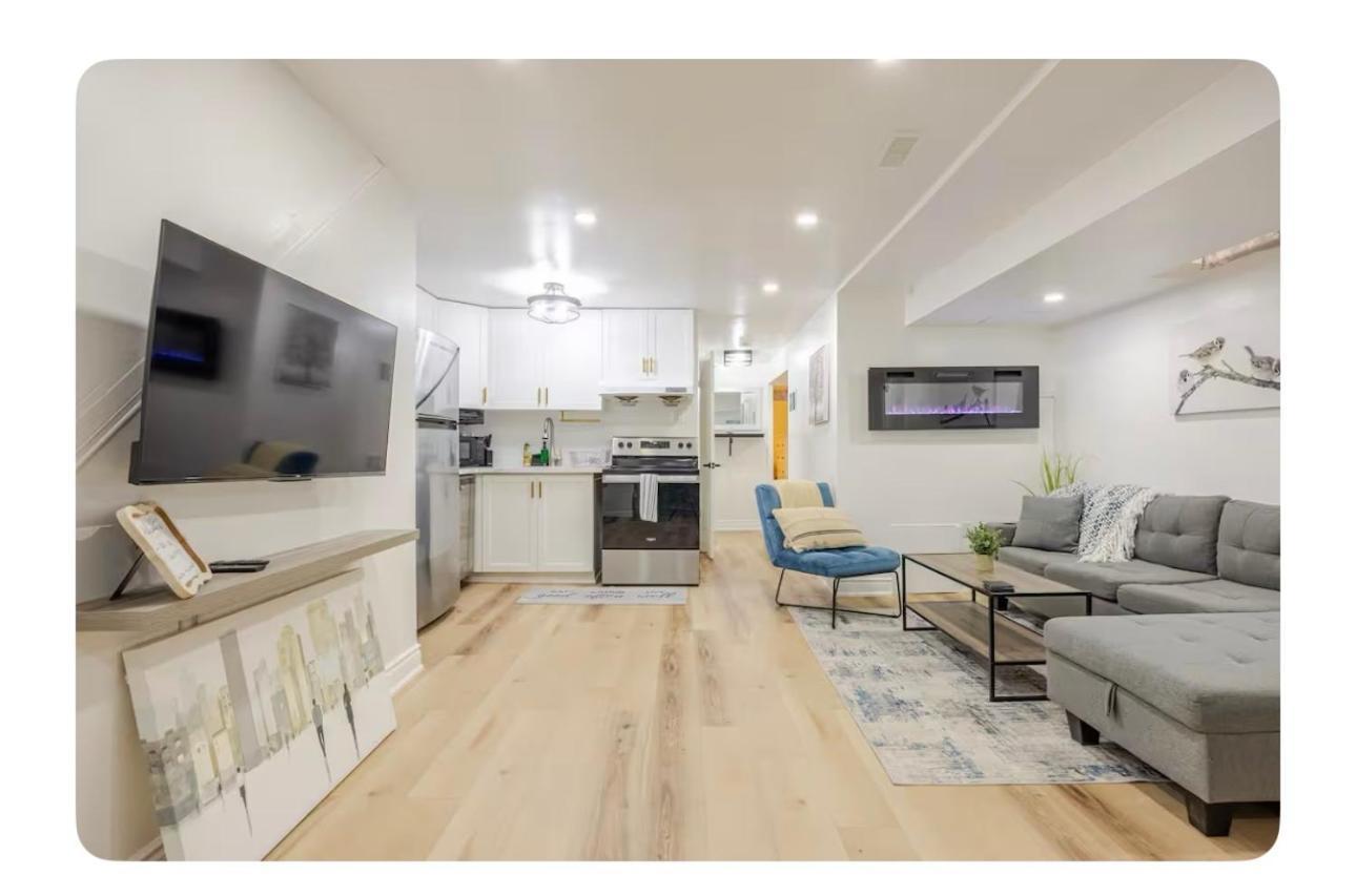 Luxurious 1000 Sq Ft Oasis Apartment Brampton Exterior photo